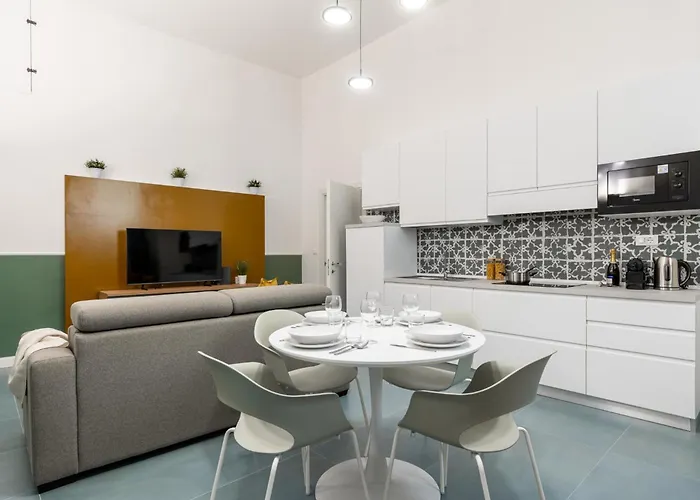 Piazzetta Daire Bolonya